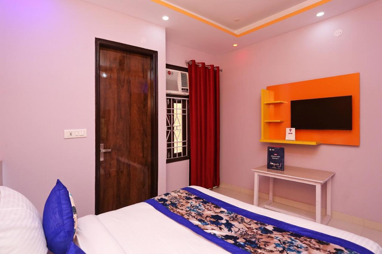 Готель Oyo Rose Residency Near Dwarka Sector 9 Metro Station Нью-Делі Екстер'єр фото